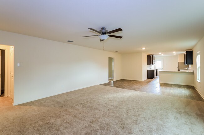 Foto del edificio - 12025 Claudette St
