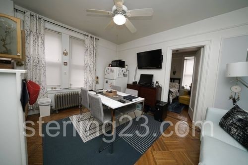 Primary Photo - 3180 30th St