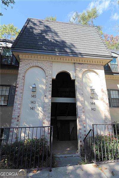 Primary Photo - 141 Elysian Way NW