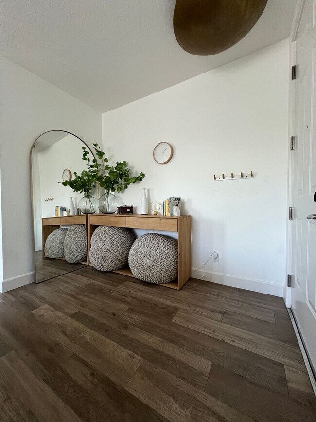 Foto del edificio - Coastal Living at Pleasure Point - Stunnin...
