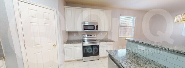 Foto del edificio - 1113 Shadowridge Cir