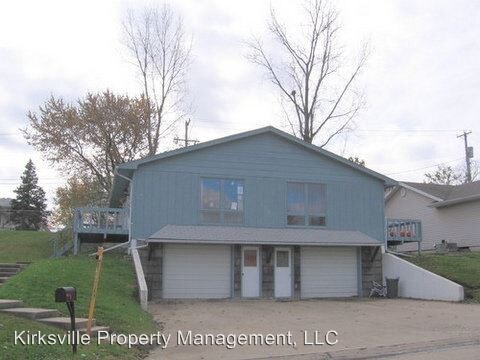 Primary Photo - 210 E Porter St