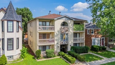 Building Photo - 3103 Grove Ave