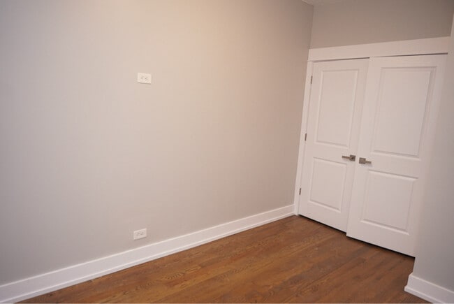 Photo - 4432 W Jackson Blvd Apartment