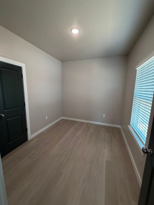 Foto del edificio - 1515 SW F Ave