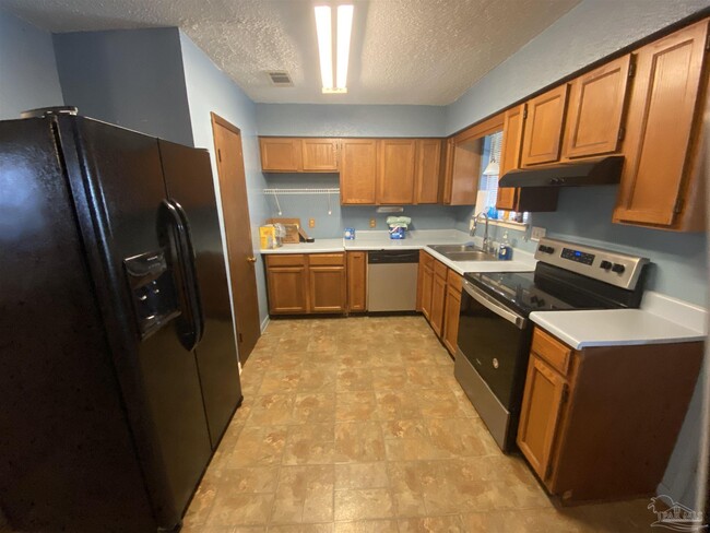 Building Photo - 7111 Glendora St