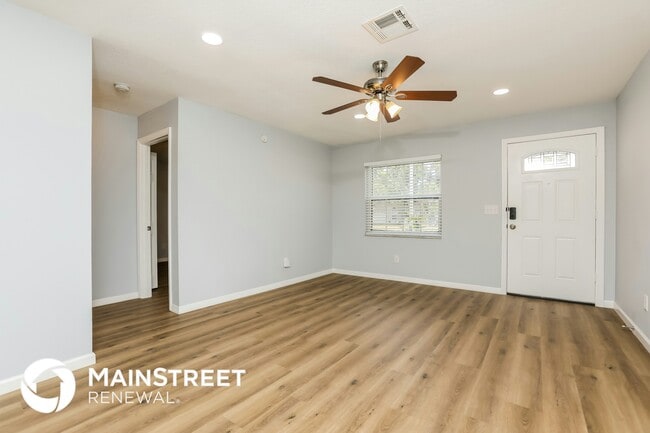 Foto del edificio - 280 E Church Ave