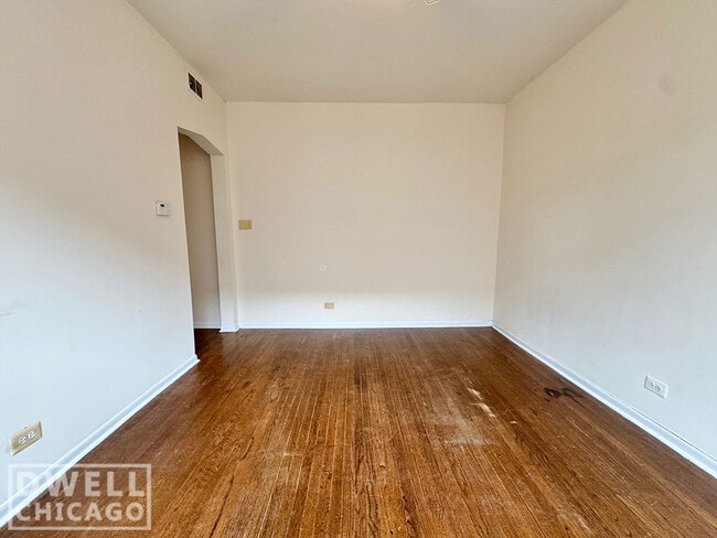 Building Photo - 2325 N Kedzie Blvd