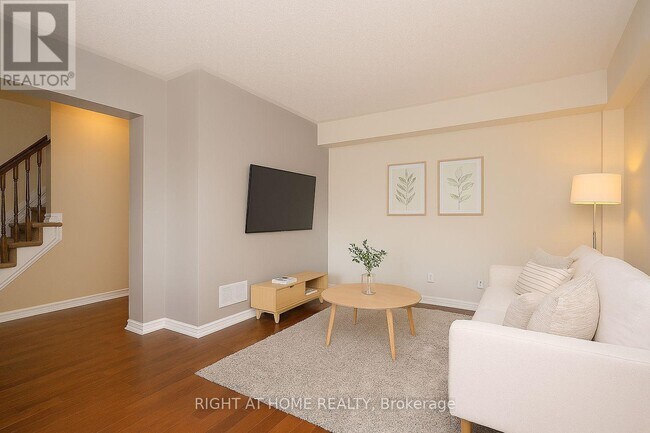 Building Photo - 2543 Waterlilly Way