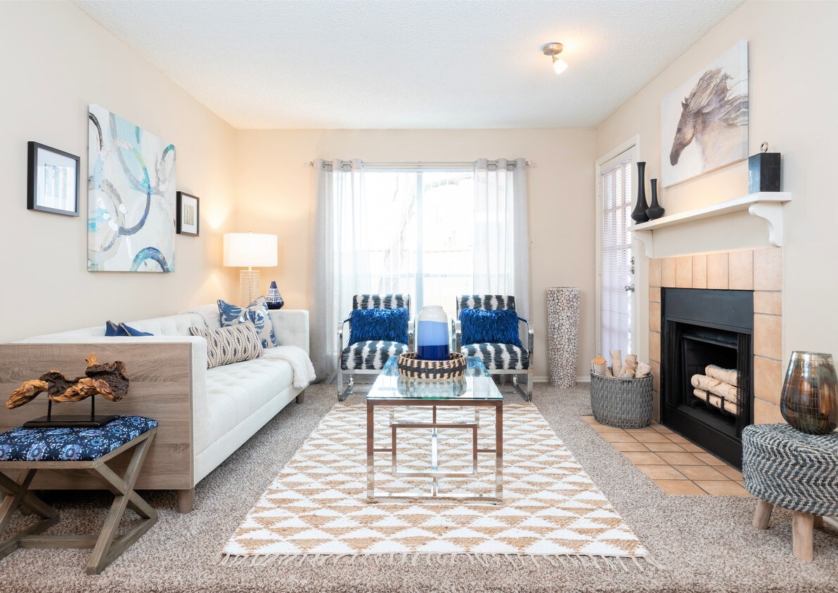 Charter Oak Apartments Alquileres en Euless, TX