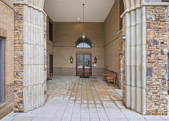 Building Photo - 3276 Park Rd