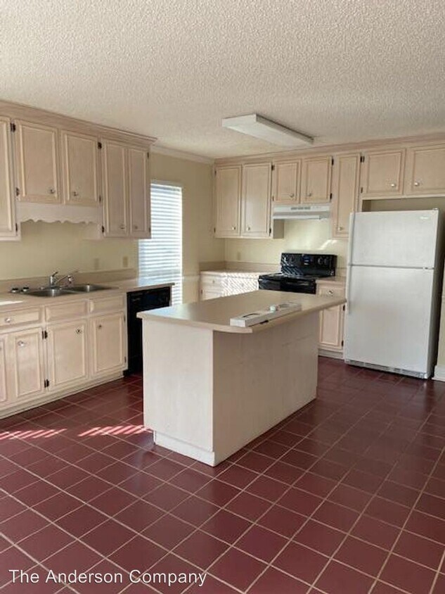 Building Photo - 3 br, 2 bath House - 186 Mayfield Drive