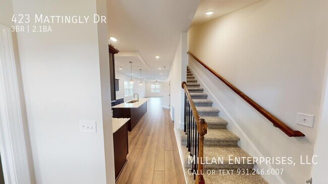 Building Photo - 423 Mattingly Dr