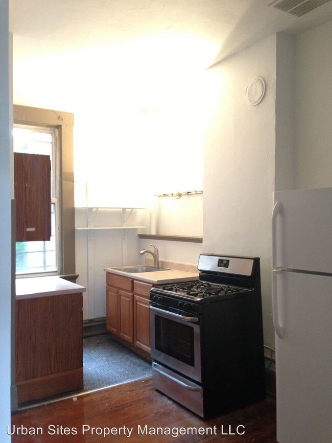 Building Photo - 1 br, 1 bath  - 1317 Main St