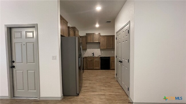 Building Photo - 2412 Duntov Dr