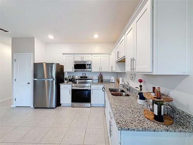 Foto del edificio - 5933 Piney Shrub Pl