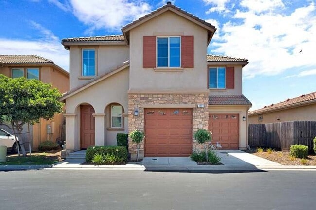 Building Photo - 3270 Alps Ln