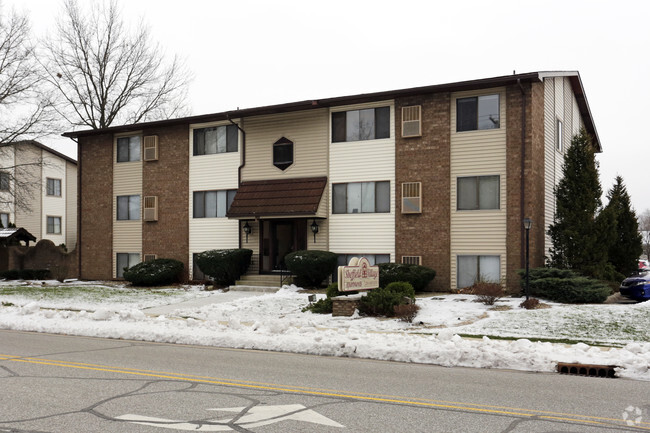 Foto del edificio - Sheffield Village Apartments & Townhomes