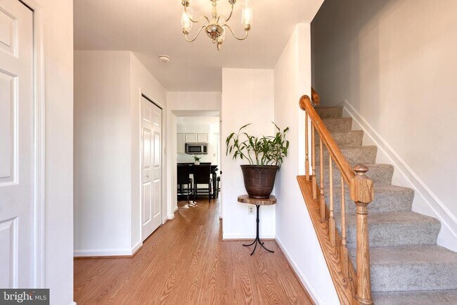Foto del edificio - 10595 Blue Bell Way