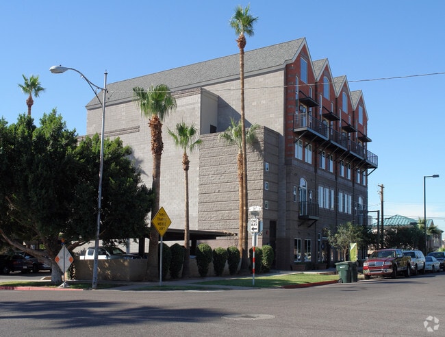 Building Photo - McKinley Condominiums