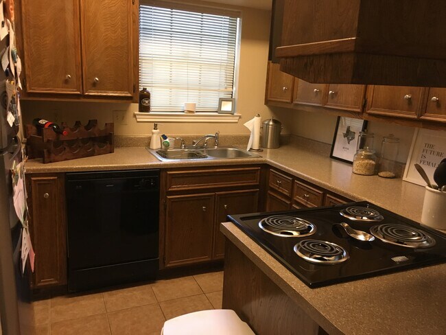 Foto del edificio - 4206 Speedway