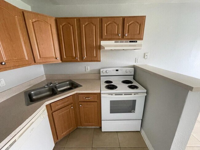 Foto del edificio - 4724 Walden Cir