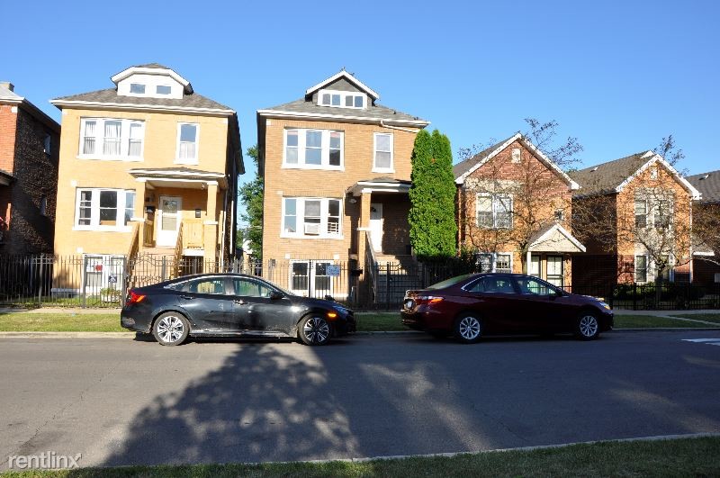 Primary Photo - 2 br, 1 bath Apartment - 8344 S Mackinaw Ave