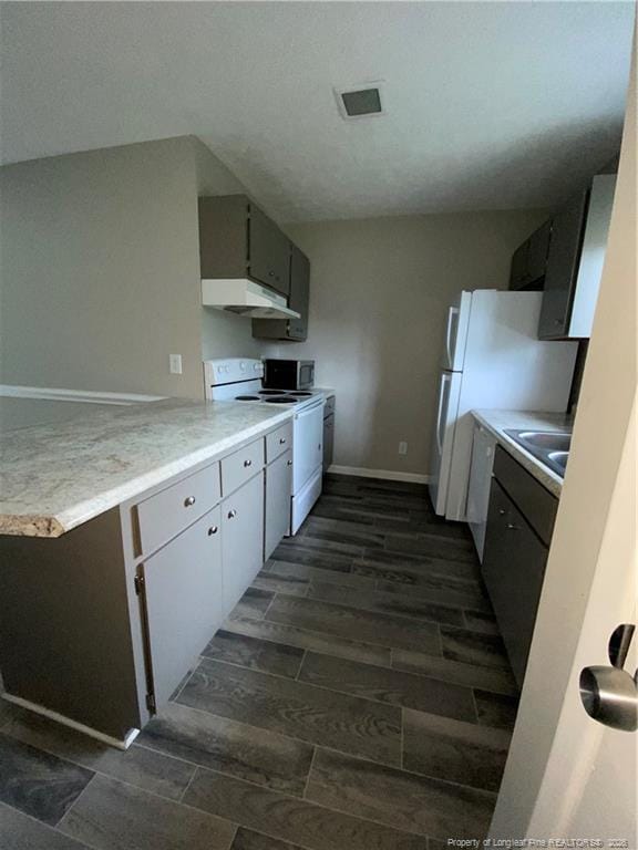 Building Photo - 927 Applewood Ln