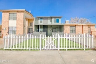 Building Photo - 6001 Morning Glory Cir