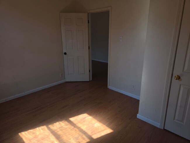 Foto del edificio - 3302 Winnebago St