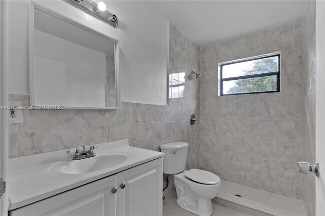 Foto del edificio - 11239 SW 5th Ter