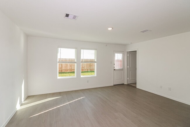 Foto del edificio - 468 San Miguel Crk Dr