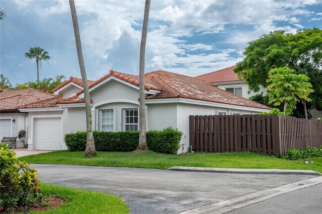 Foto del edificio - 11252 NW 58th Ter