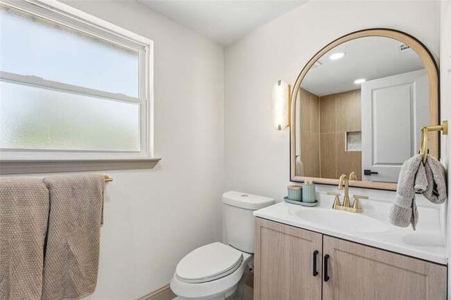 Photo - 1813 Glengarry Dr (Carrollton, TX) House