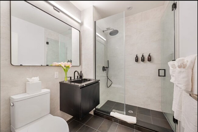 Foto del edificio - 209 E 48th St