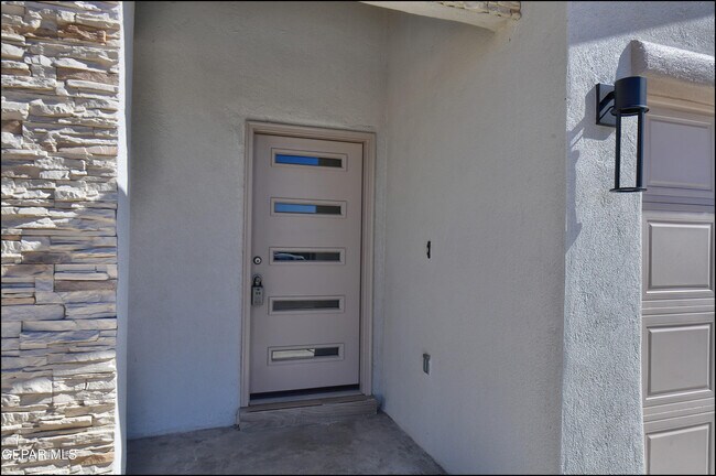 Foto del edificio - 7830 Estrella