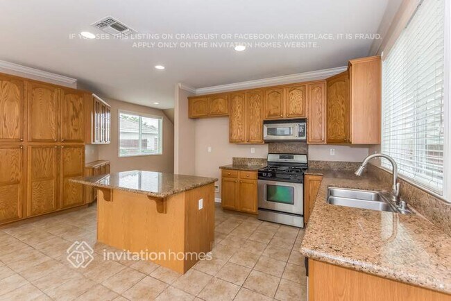 Foto del edificio - 1764 Dover Cir