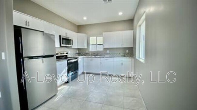 Foto del edificio - 1506 E 28th St