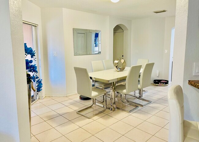 Foto del edificio - 16628 SW 47th Ter