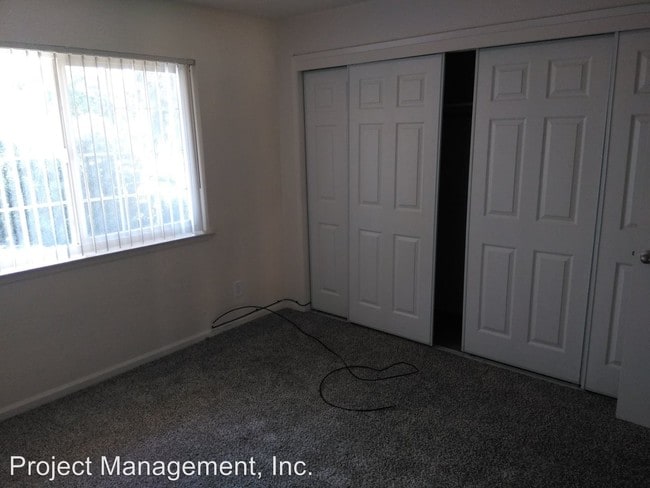 Building Photo - 4620 Marconi Ave