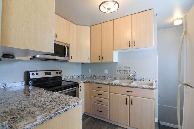 Building Photo - 505 Benham St