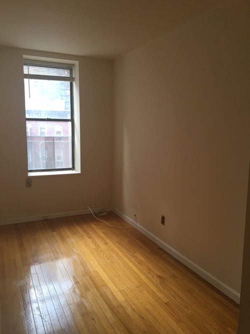 Foto del edificio - 978 2nd Ave
