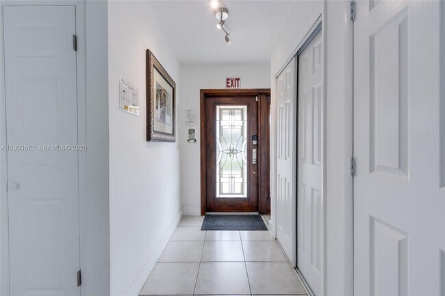 Foto del edificio - 906 N 13th Ave