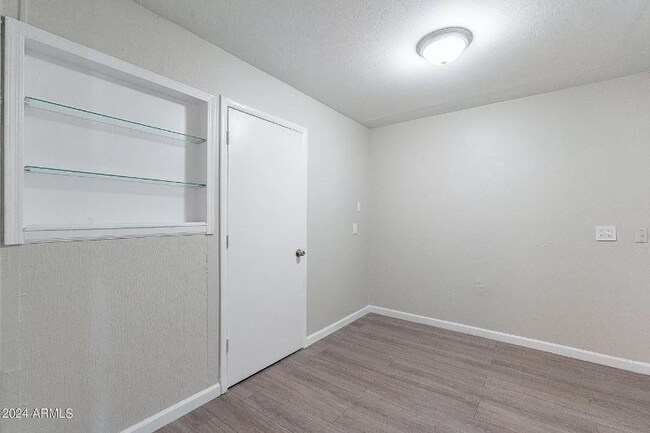 Foto del edificio - 4022 W Willetta St
