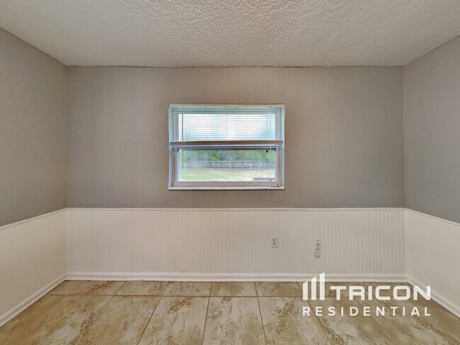 Foto del edificio - 4552 Tampa Downs Blvd