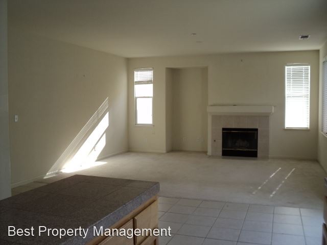 Building Photo - 5 br, 4 bath House - 2488 Berkshire Lane