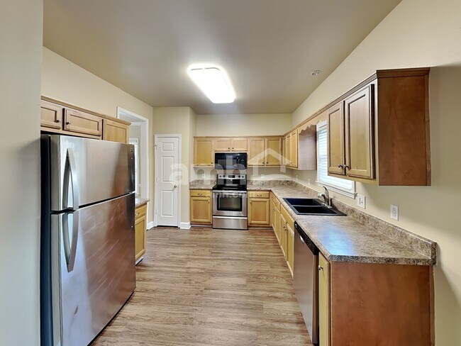 Foto del edificio - 3030 Romain Trl