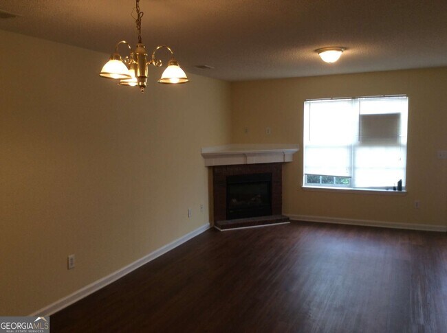 Foto del edificio - 890 Hwy 42 S