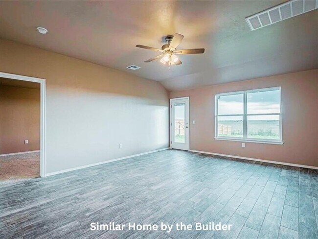 Foto del edificio - 1524 Highland Loop