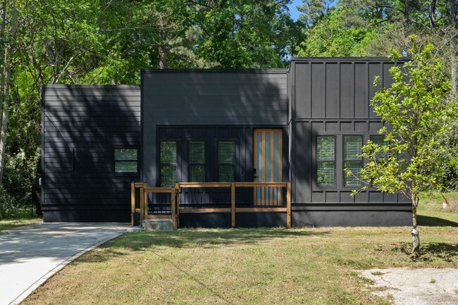 Foto del edificio - 101 Howell Dr SW